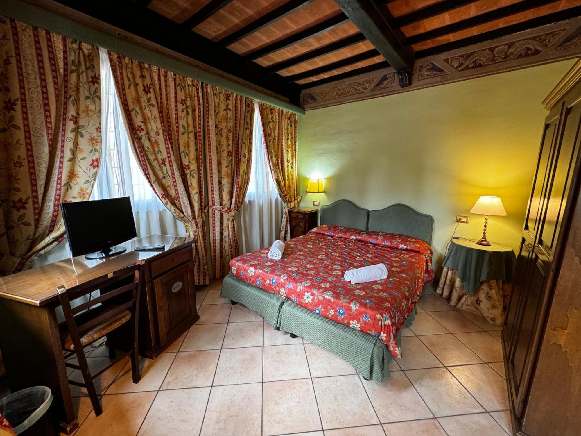 Villa Le Camelie Siena Buitenkant foto