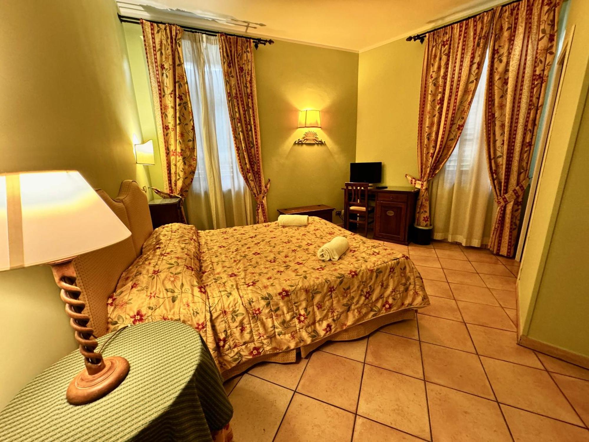 Villa Le Camelie Siena Buitenkant foto