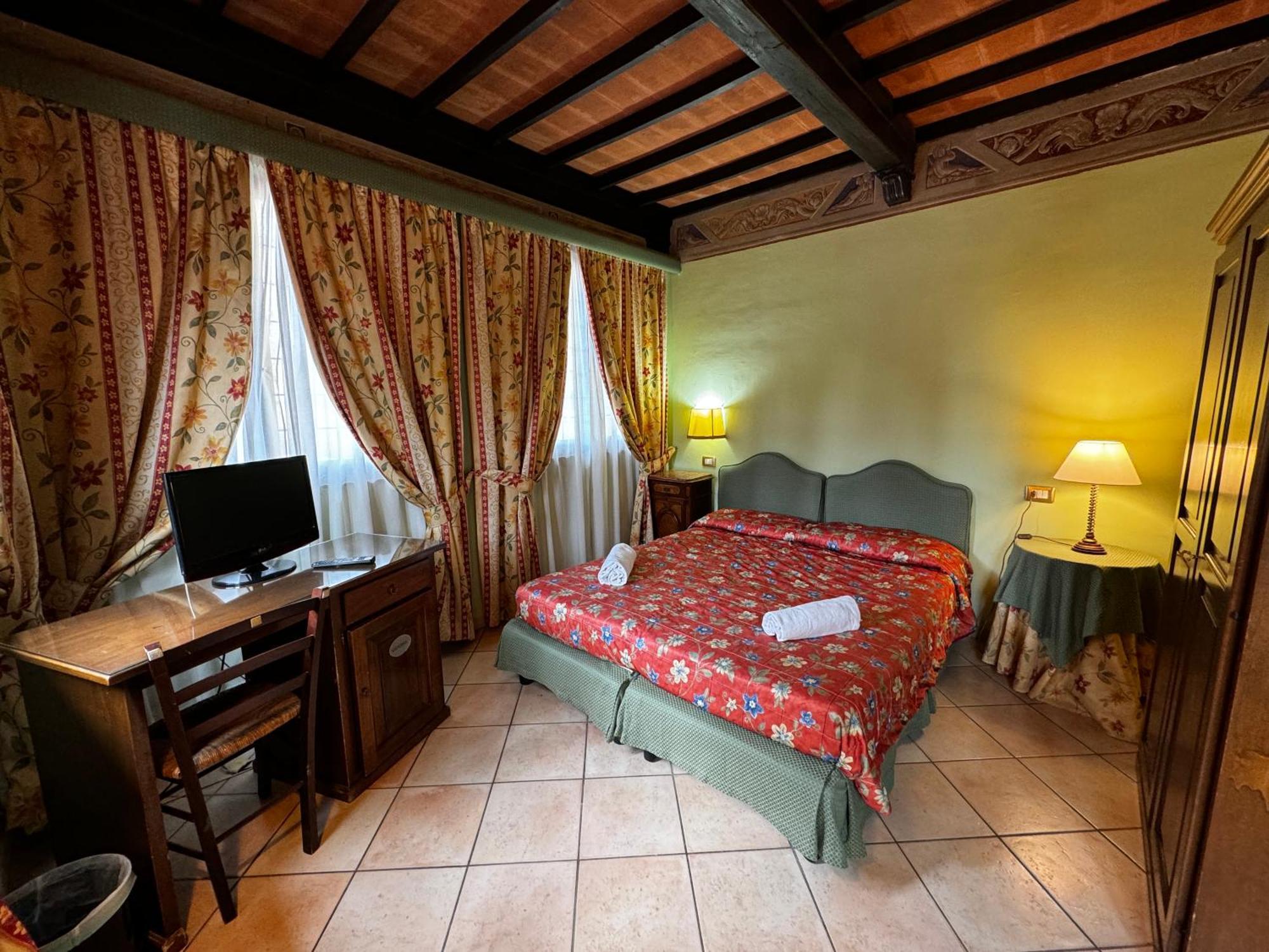 Villa Le Camelie Siena Buitenkant foto